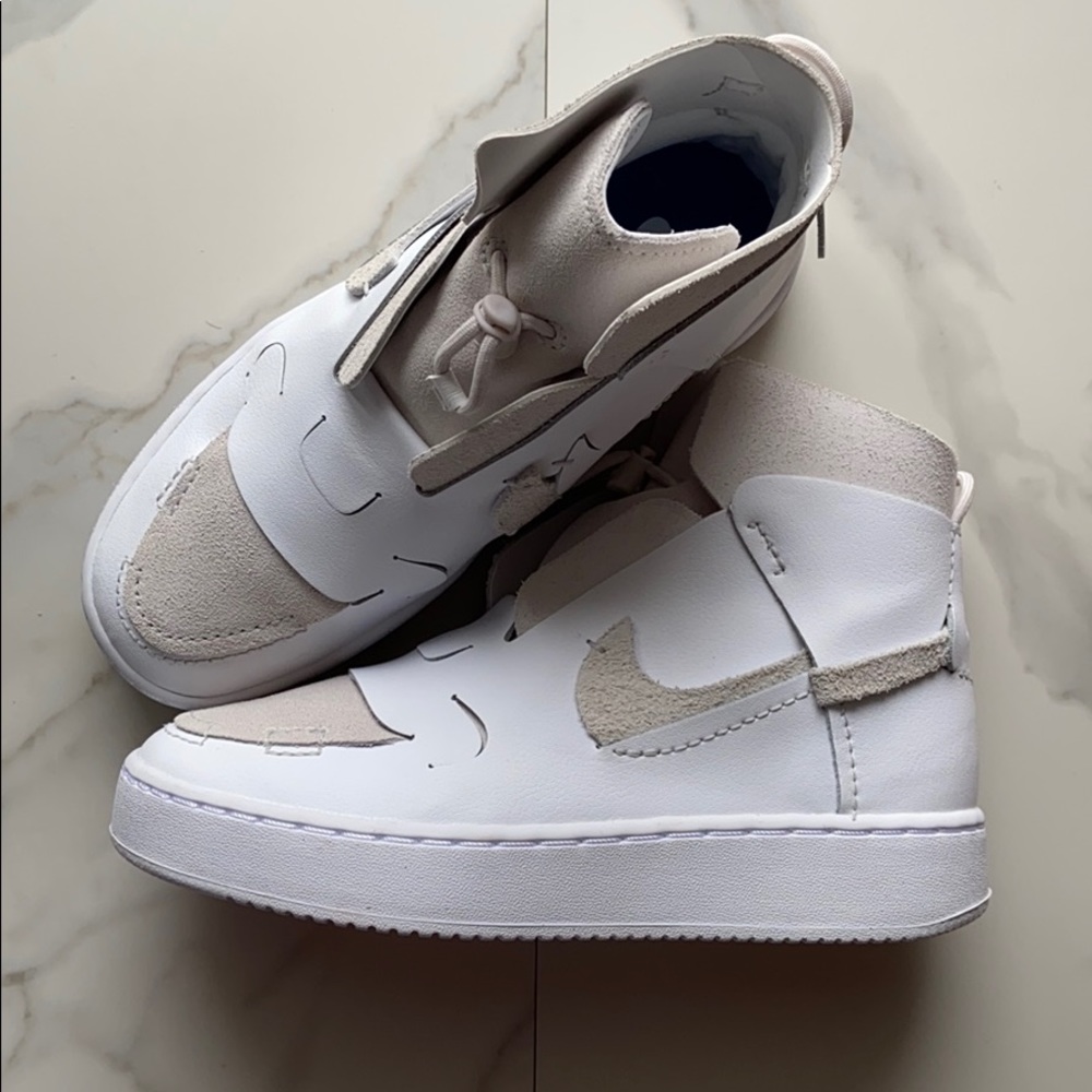 NWT Nike Vandalised LX - Picture 3 of 8